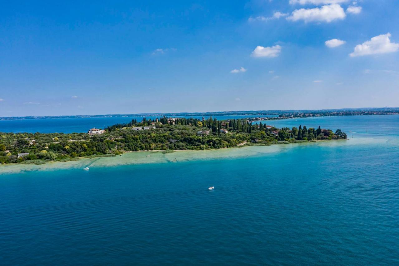 Villa Giustiniani Сірміоне Екстер'єр фото